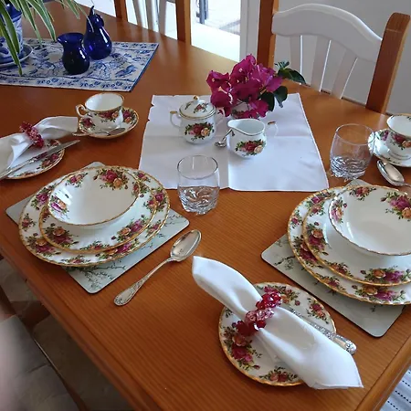 Almocaizar Bed & Breakfast